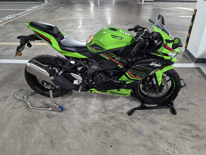 二手川崎ZX-4R