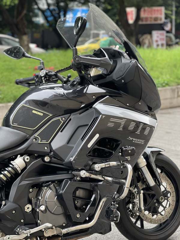 二手贝纳利600GC