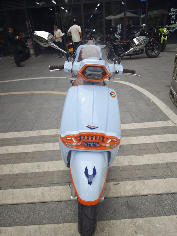 二手维多利亚Sixties 250Si