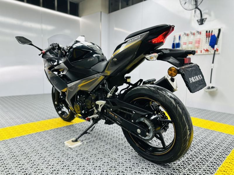 二手川崎Ninja 400