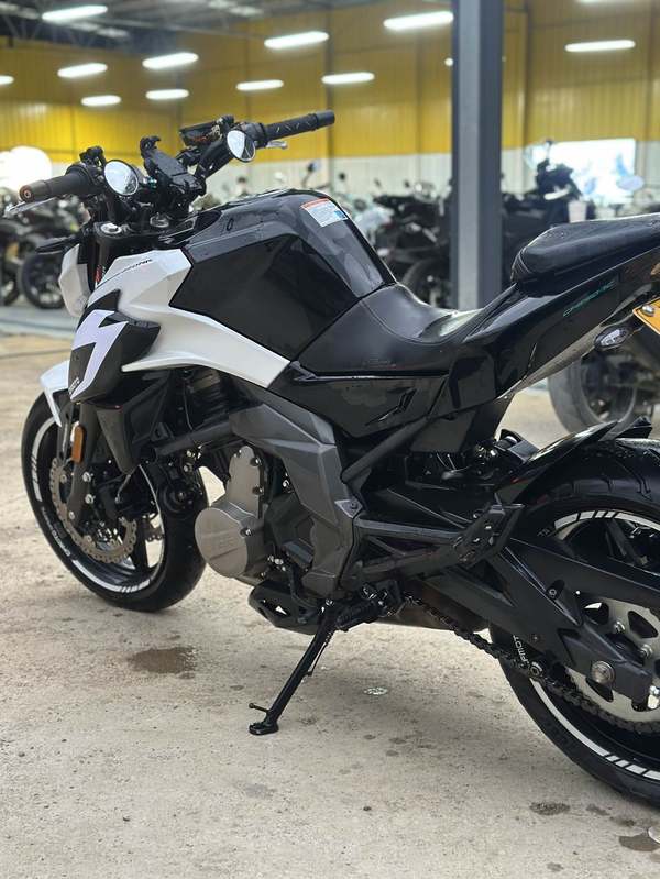 二手春风650NK