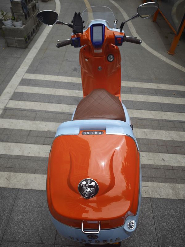 二手维多利亚Sixties 250Si