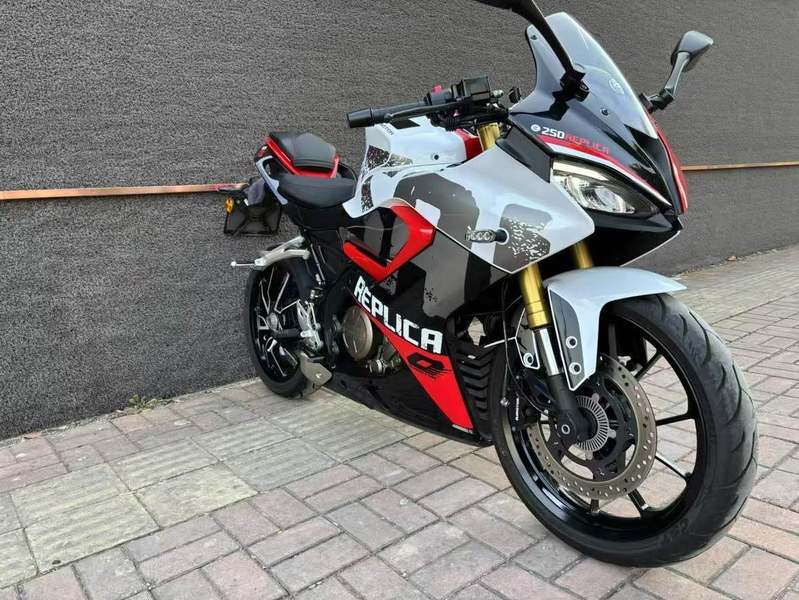 二手QJMOTOR赛250