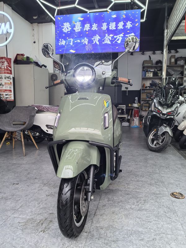 二手新大洲本田NS125LA