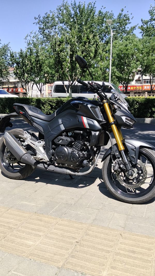 二手豪爵XCR300