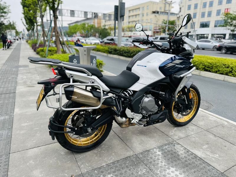 二手春风700MT