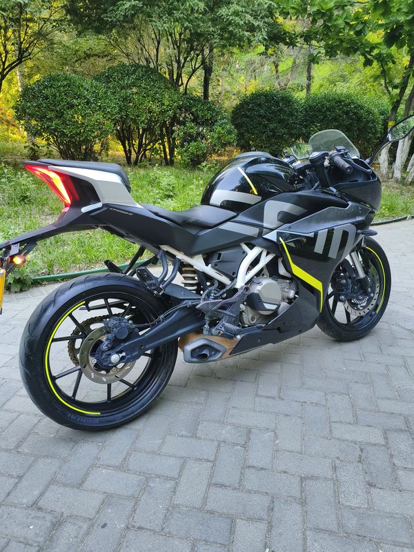 二手春风250SR
