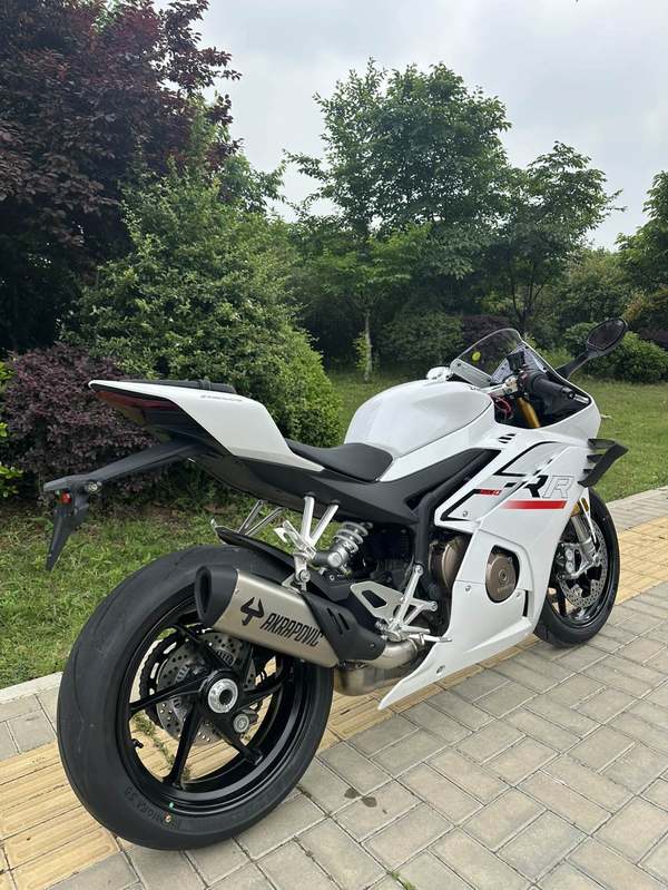 二手张雪机车500RR