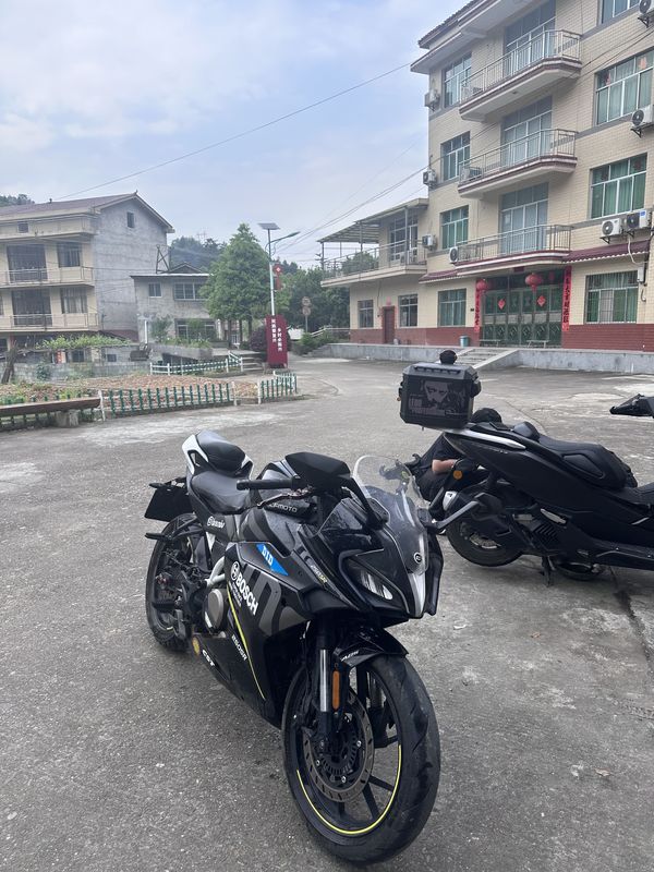 二手春风250SR