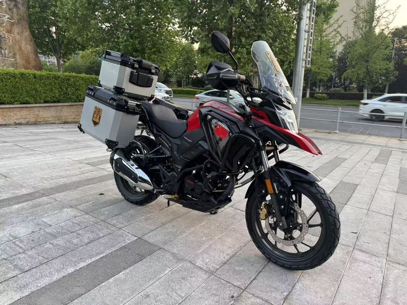 二手五羊本田猛鸷 CB190X