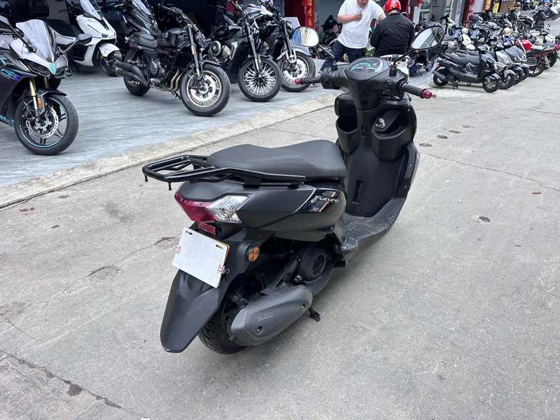 二手建设雅马哈旭鹰125