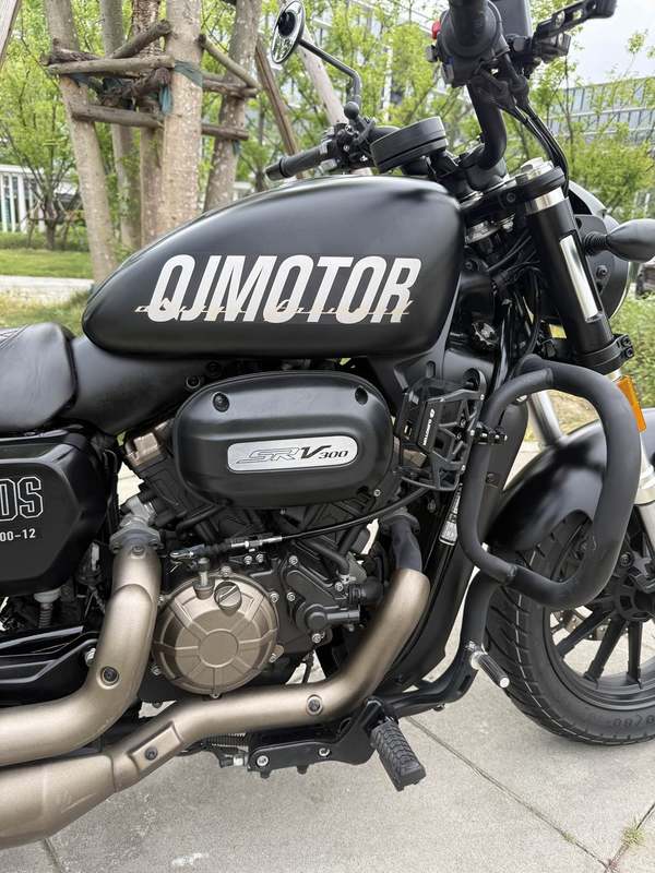 二手QJMOTOR闪300