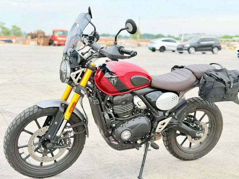 二手凯旋Scrambler 400 X