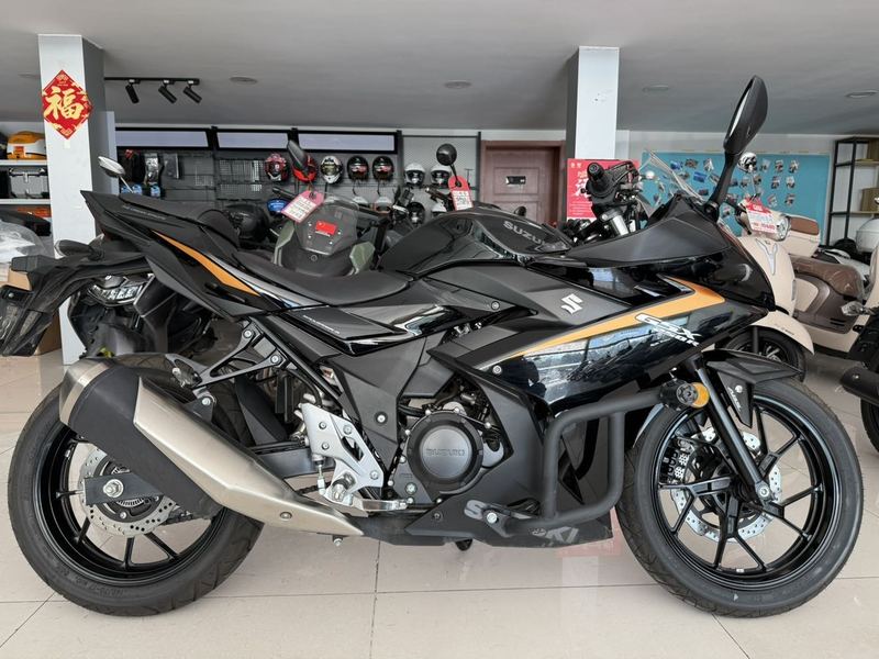 二手豪爵铃木GSX250R