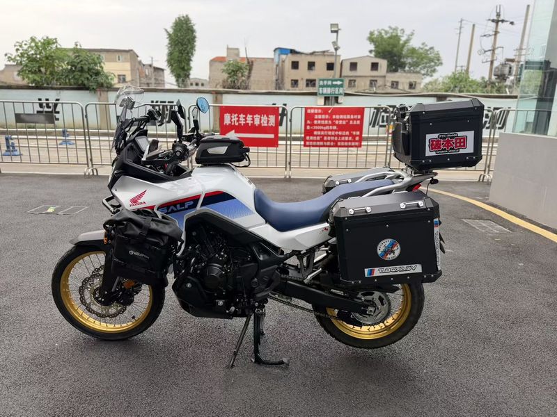 二手本田XL750 Transalp