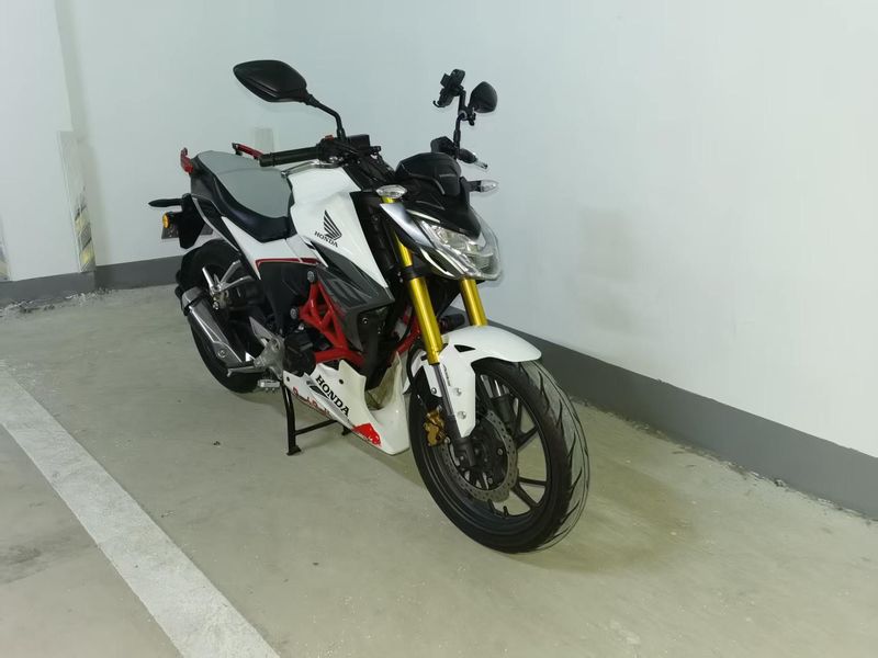 二手五羊本田CB190R 暴锋眼