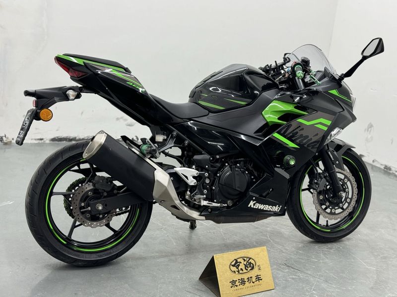 二手川崎Ninja 400
