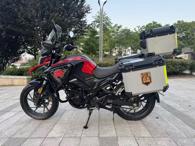 二手五羊本田猛鸷 CB190X