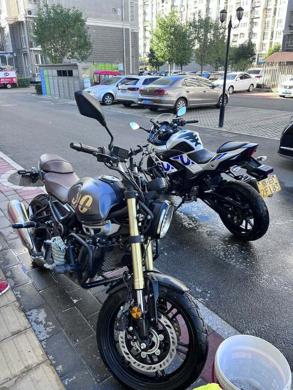 二手豪爵铃木GSX250R