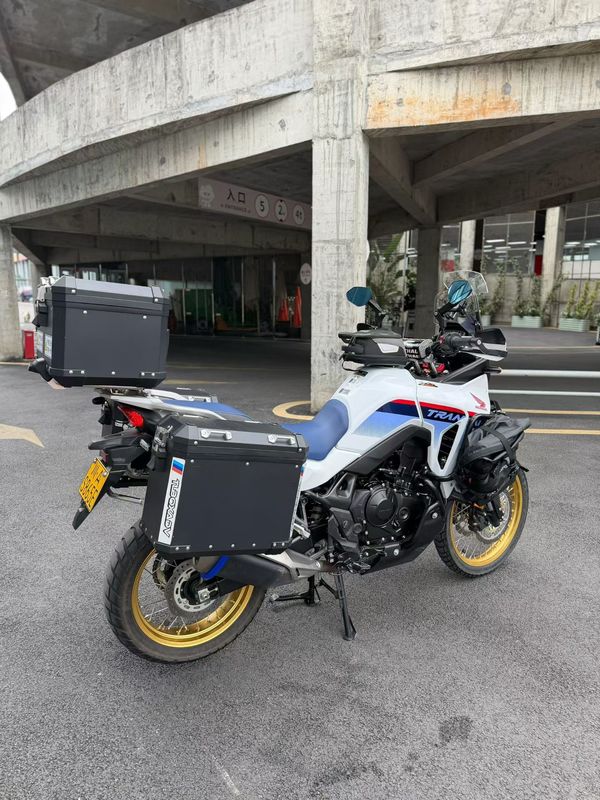 二手本田XL750 Transalp
