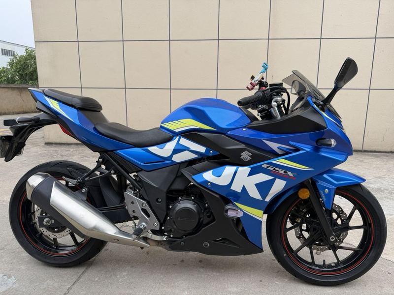 二手豪爵铃木GSX250R