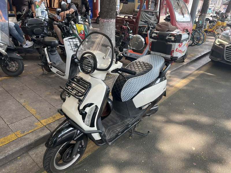 二手新大洲本田NS125LA
