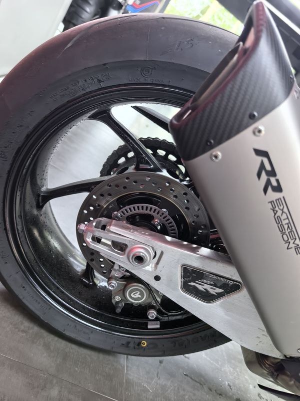 二手张雪机车820RR