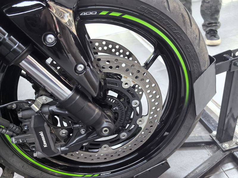 二手川崎ZX-4R