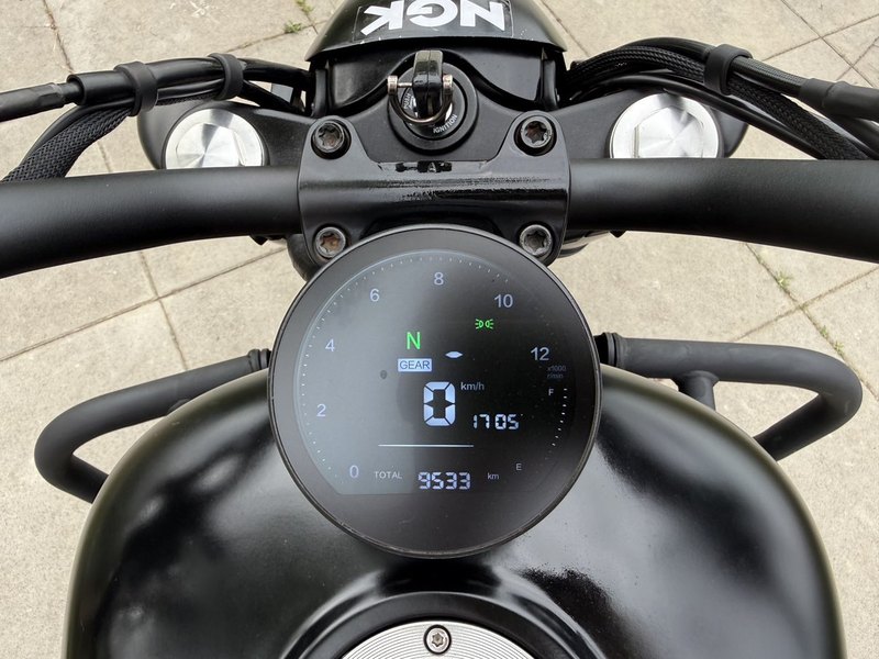 二手QJMOTOR闪300