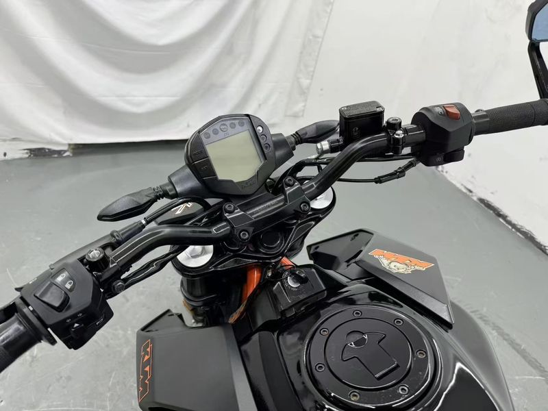二手KTMR2R250 Duke