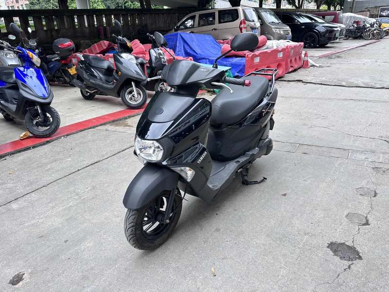 二手建设雅马哈旭鹰125