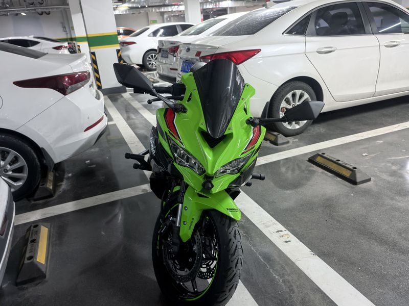 二手川崎ZX-4R