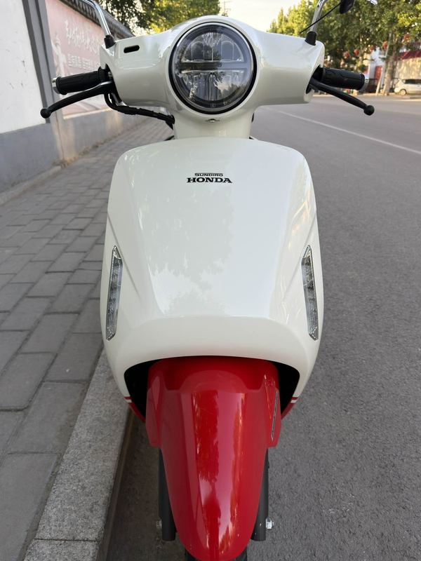 二手新大洲本田NS125LA