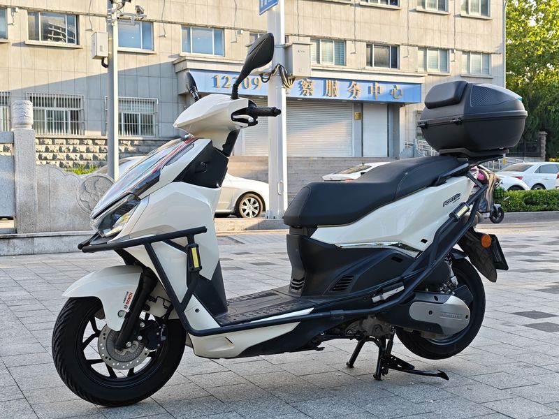 二手QJMOTOR鸿150RS