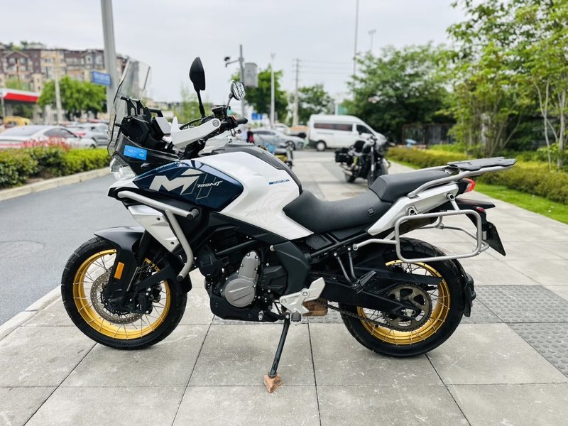 二手春风700MT