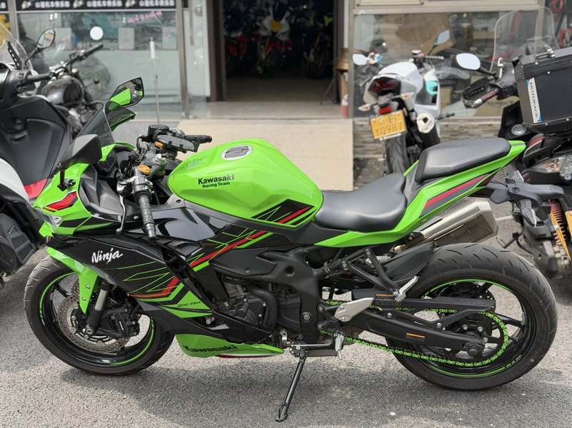 二手川崎ZX-4R
