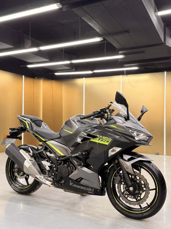 二手川崎Ninja 400