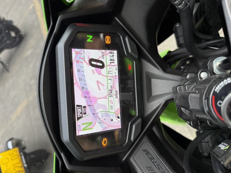二手川崎ZX-4R