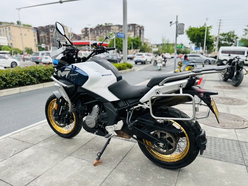 二手春风700MT
