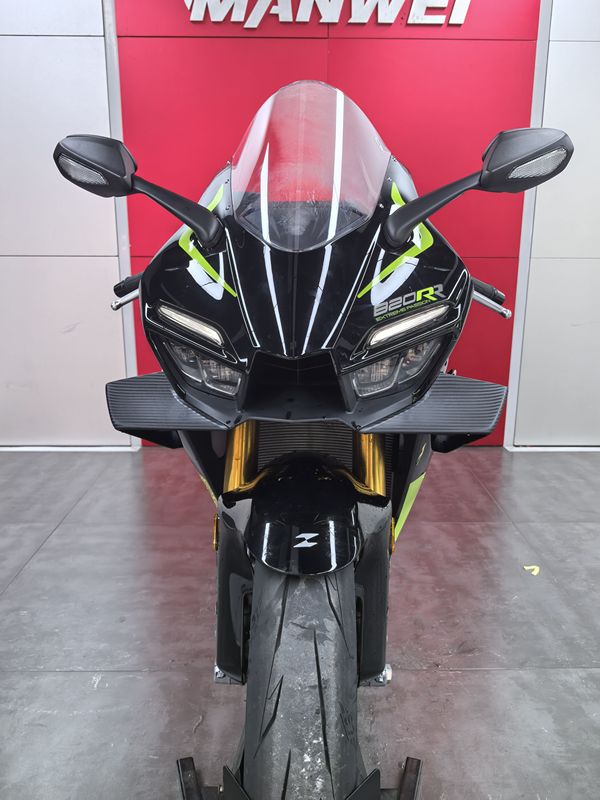 二手张雪机车820RR