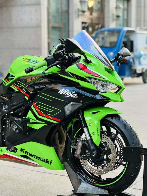 二手川崎ZX-4R