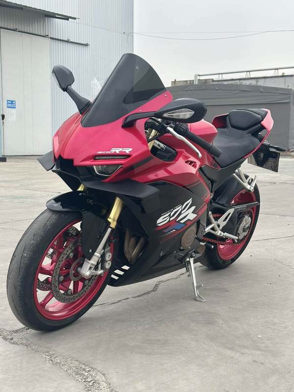 二手张雪机车500RR