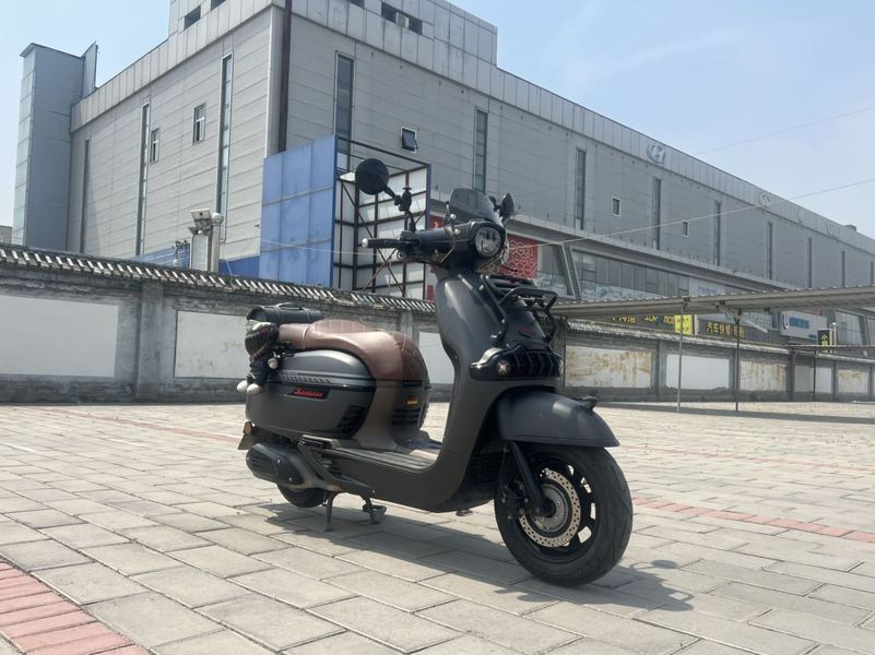 二手维多利亚Sixties 250Si