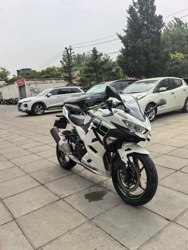 二手川崎Ninja 400