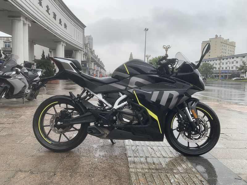 二手春风250SR