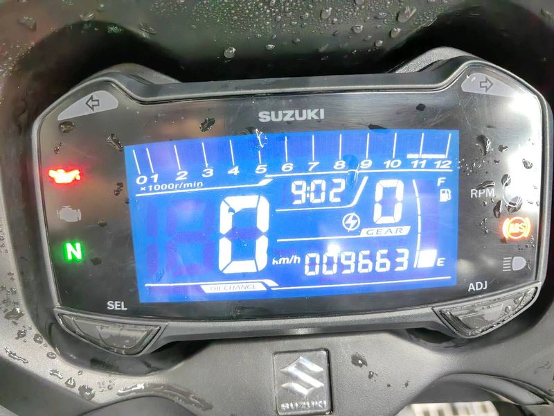 二手豪爵铃木GSX250R