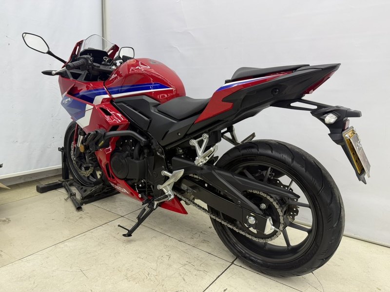 二手本田CBR400R