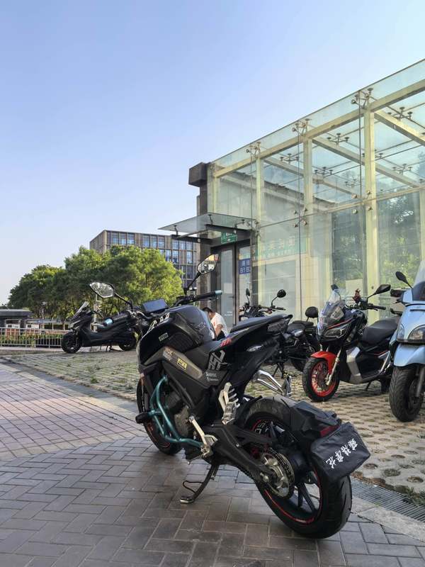 二手春风250NK