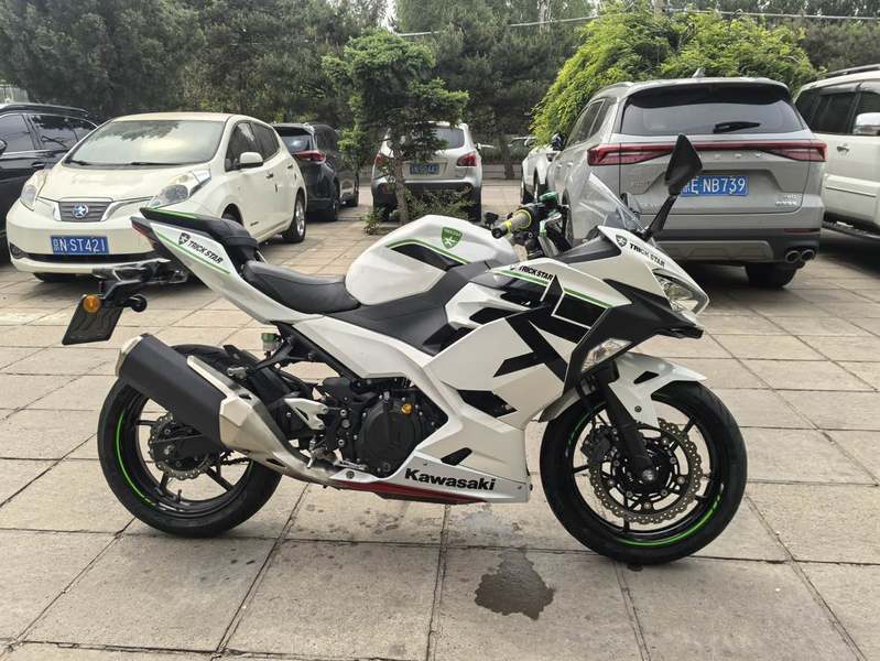 二手川崎Ninja 400