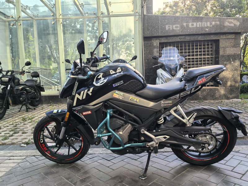 二手春风250NK